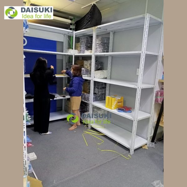 Kệ sắt v lỗ khổ dài 1m5 x rộng 40cm