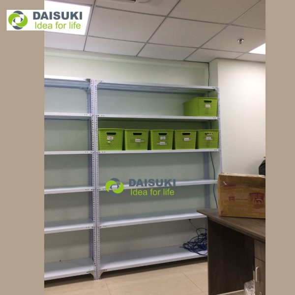 Kệ sắt v lỗ khổ dài 80 x rộng 60cm